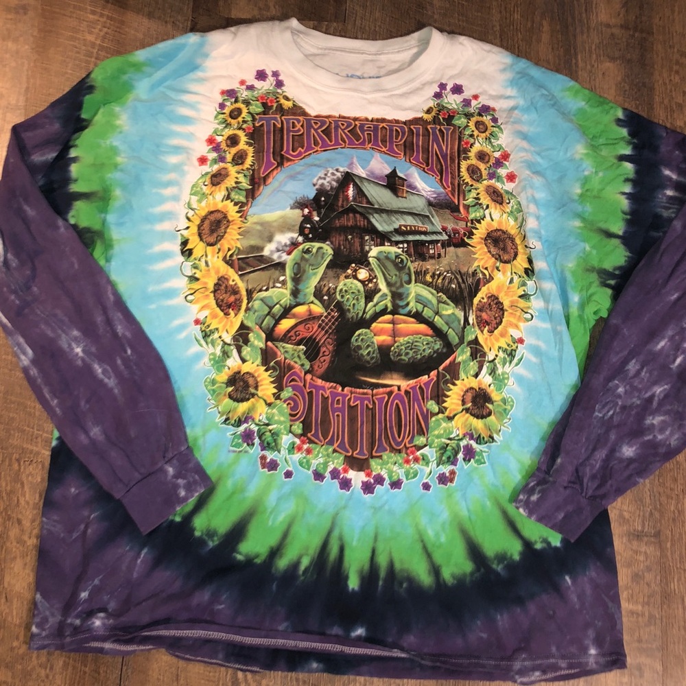 Men’s Liquid Blue T-shirt size XXL